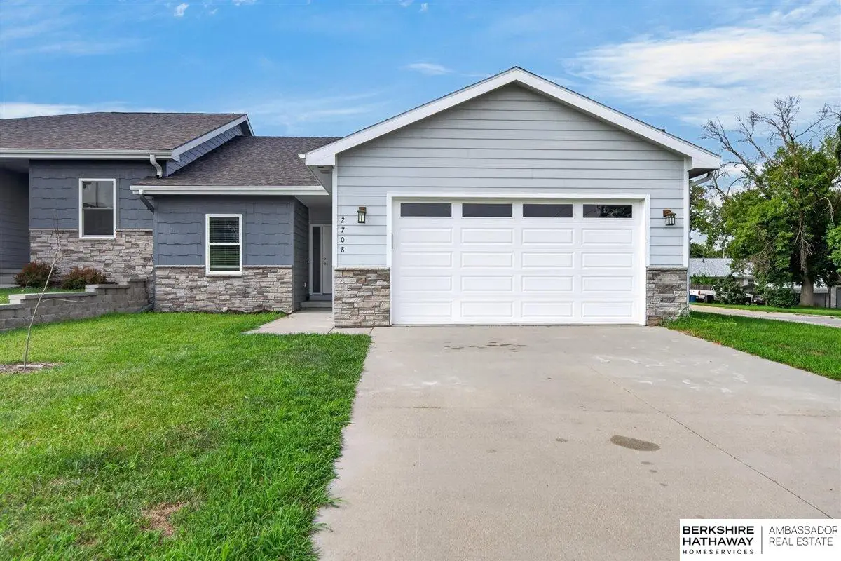 2708 Viking Circle, Blair, NE 68008 - #1