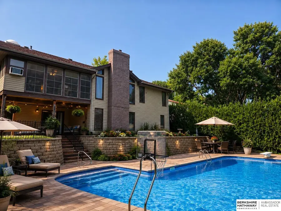 9121 Washington Street, Omaha, NE 68127 - #2