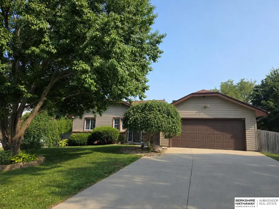 9121 Washington Street, Omaha, NE 68127 - #3