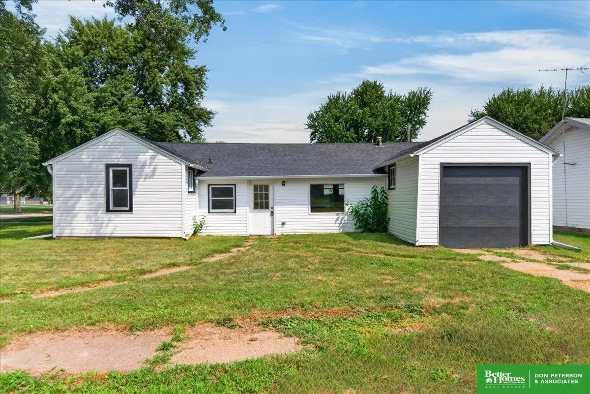 922 P Street, Tekamah, NE 68061 - #1