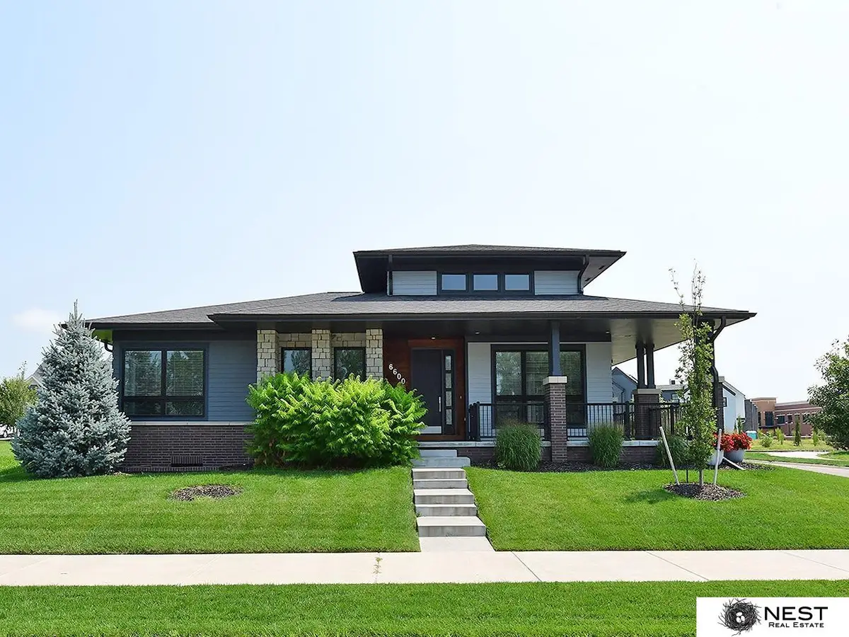 6600 Tallgrass Parkway, Lincoln, NE 68521 - #1