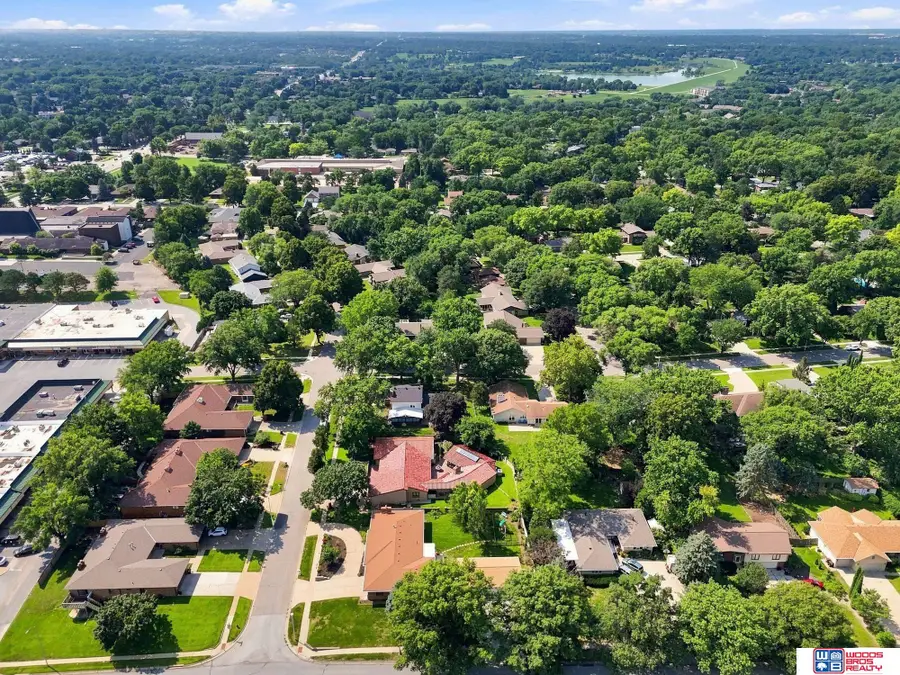 1401 Kingston Road, Lincoln, NE 68506 - #3