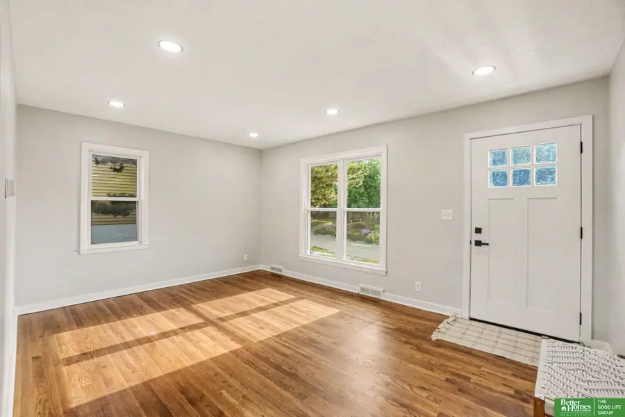 1931 S 49 Street, Omaha, NE 68106 - #2