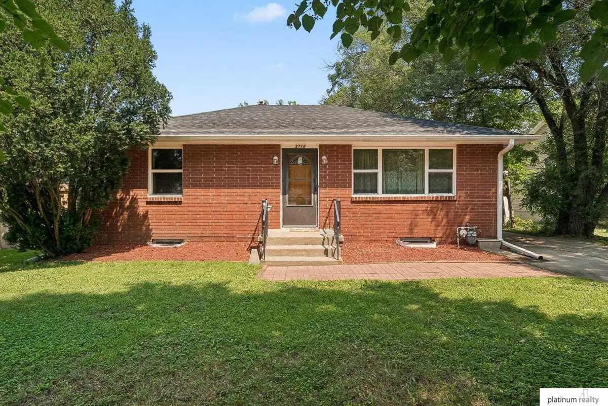 3718 J Street, Lincoln, NE 68510 - #1