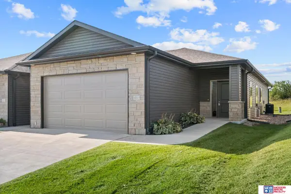 10315 Wayborough Lane, Lincoln, NE 68527