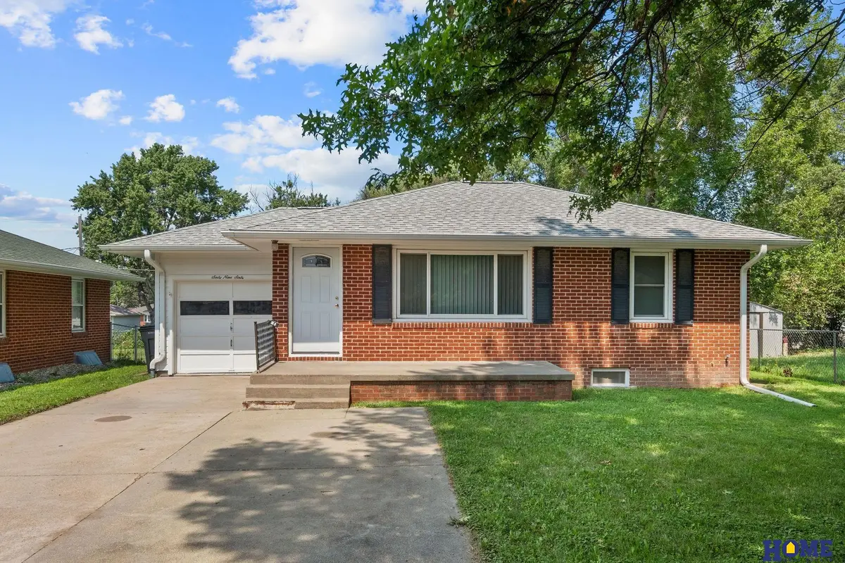 6960 Fremont Street, Lincoln, NE 68507 - #1