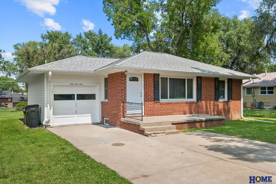 6960 Fremont Street, Lincoln, NE 68507 - #2
