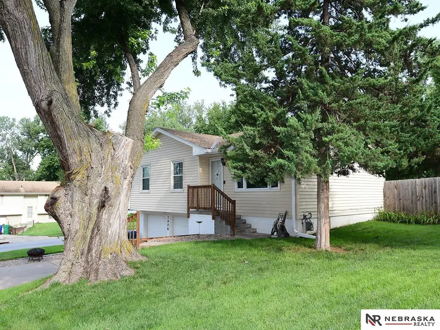 2906 Janan Drive, Bellevue, NE 68005 - #2