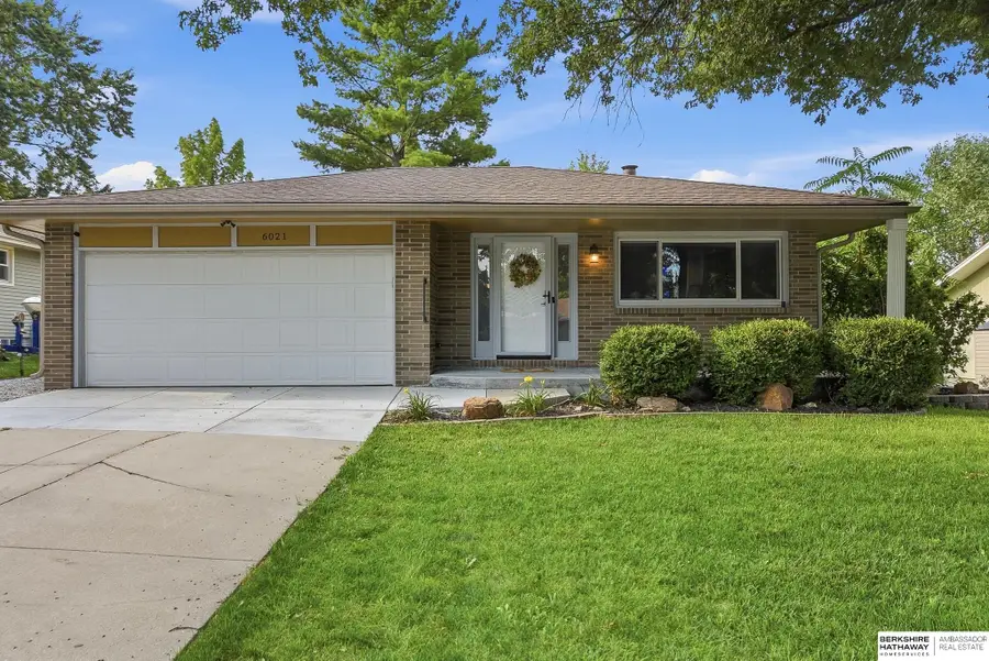 6021 Skylark Lane, Lincoln, NE 68516 - #2