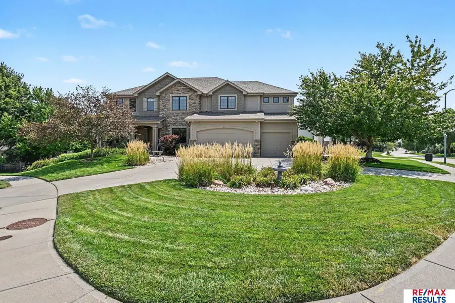 1207 S 195 Street, Omaha, NE 68130 - #3