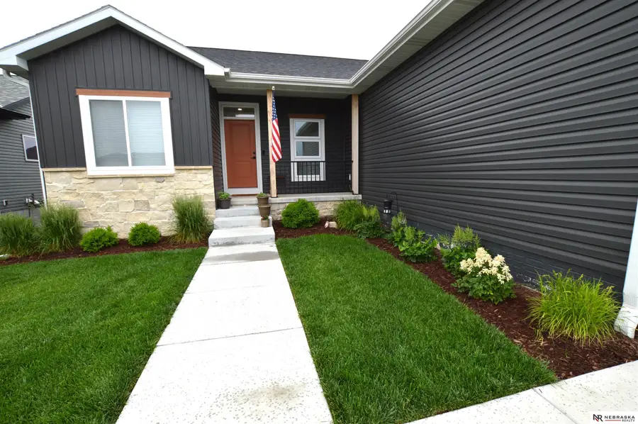 7246 N 49th Street, Lincoln, NE 68514 - #3