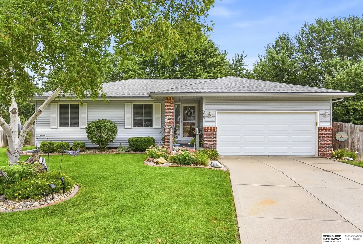 5629 N 126th Avenue, Omaha, NE 68164 - #1