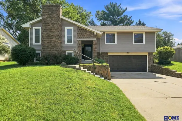 3310 Fox Hollow Road, Lincoln, NE 68506