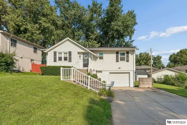 2818 S 117th Street, Omaha, NE 68144