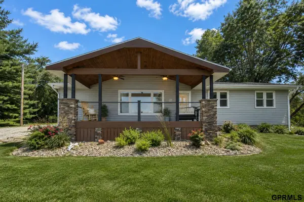 11209 S 237th Street, Gretna, NE 68028