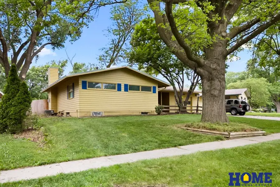 441 Mulder Drive, Lincoln, NE 68510 - #3
