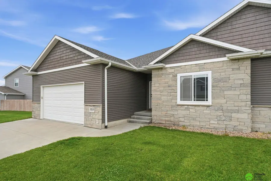 9515 Friedman Street, Lincoln, NE 68516 - #3