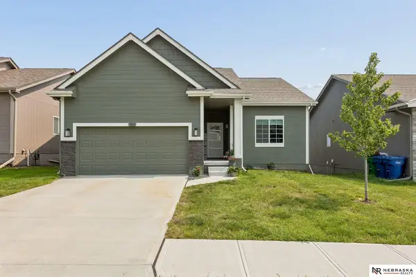 7813 N 149 Street, Bennington, NE 68007