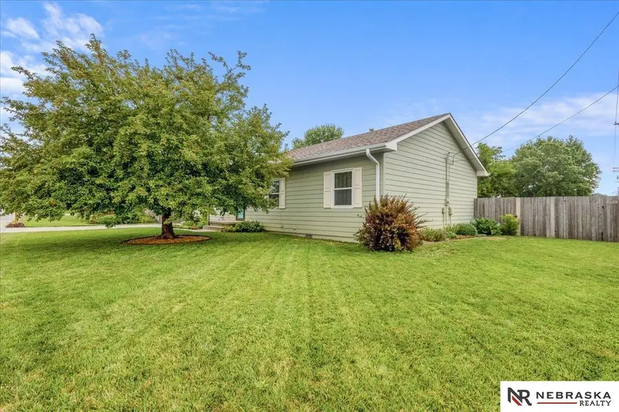 402 7th Street, Waterloo, NE 68069-9999 - #3