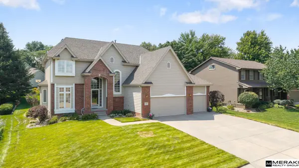 1303 Western Hills Drive, Papillion, NE 68046