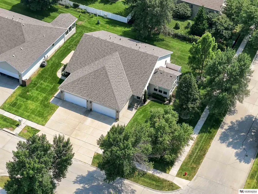 8101 Cheney Ridge Road, Lincoln, NE 68516 - #2