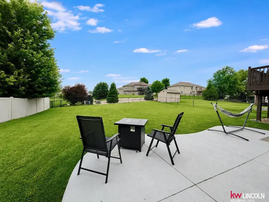 8015 Mandalay Drive, Lincoln, NE 68516 - #2