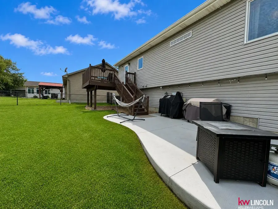 8015 Mandalay Drive, Lincoln, NE 68516 - #3