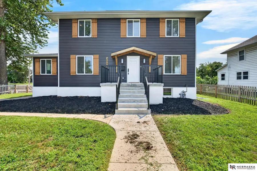 2003 Pinkney Street, Omaha, NE 68110 - #2