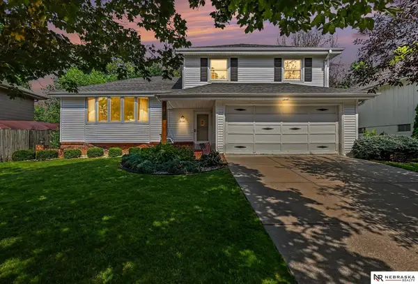 13992 Woolworth Circle, Omaha, NE 68144