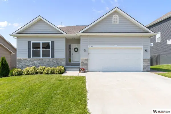 17089 Christensen Road, Gretna, NE 68028