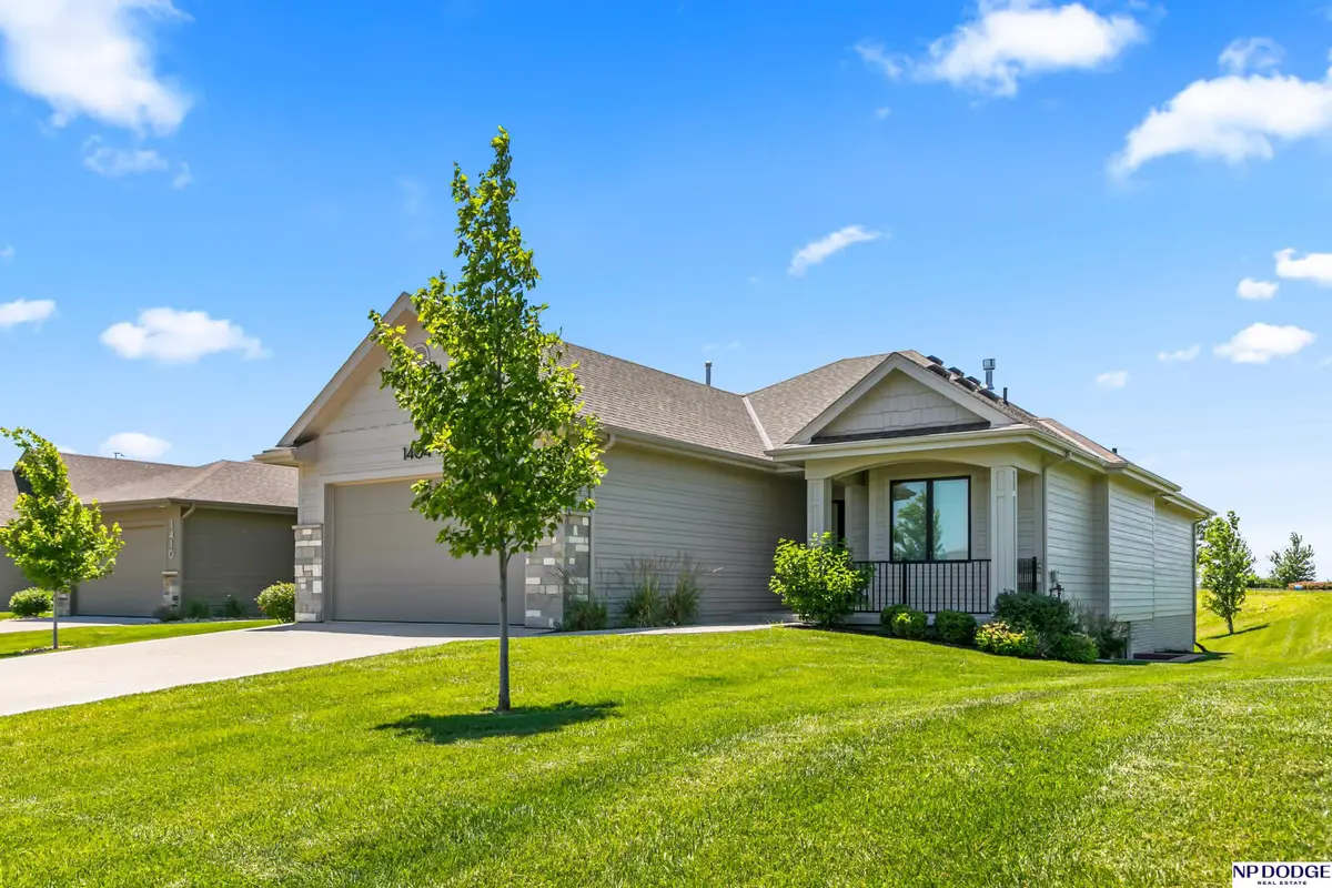 1404 S 200 Avenue Circle, Omaha, NE 68130 - #1