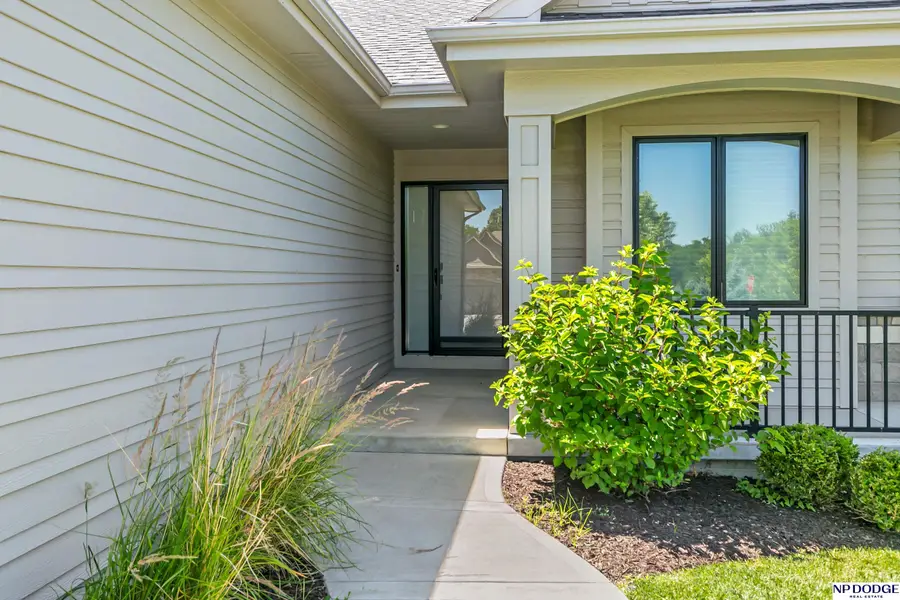 1404 S 200 Avenue Circle, Omaha, NE 68130 - #2