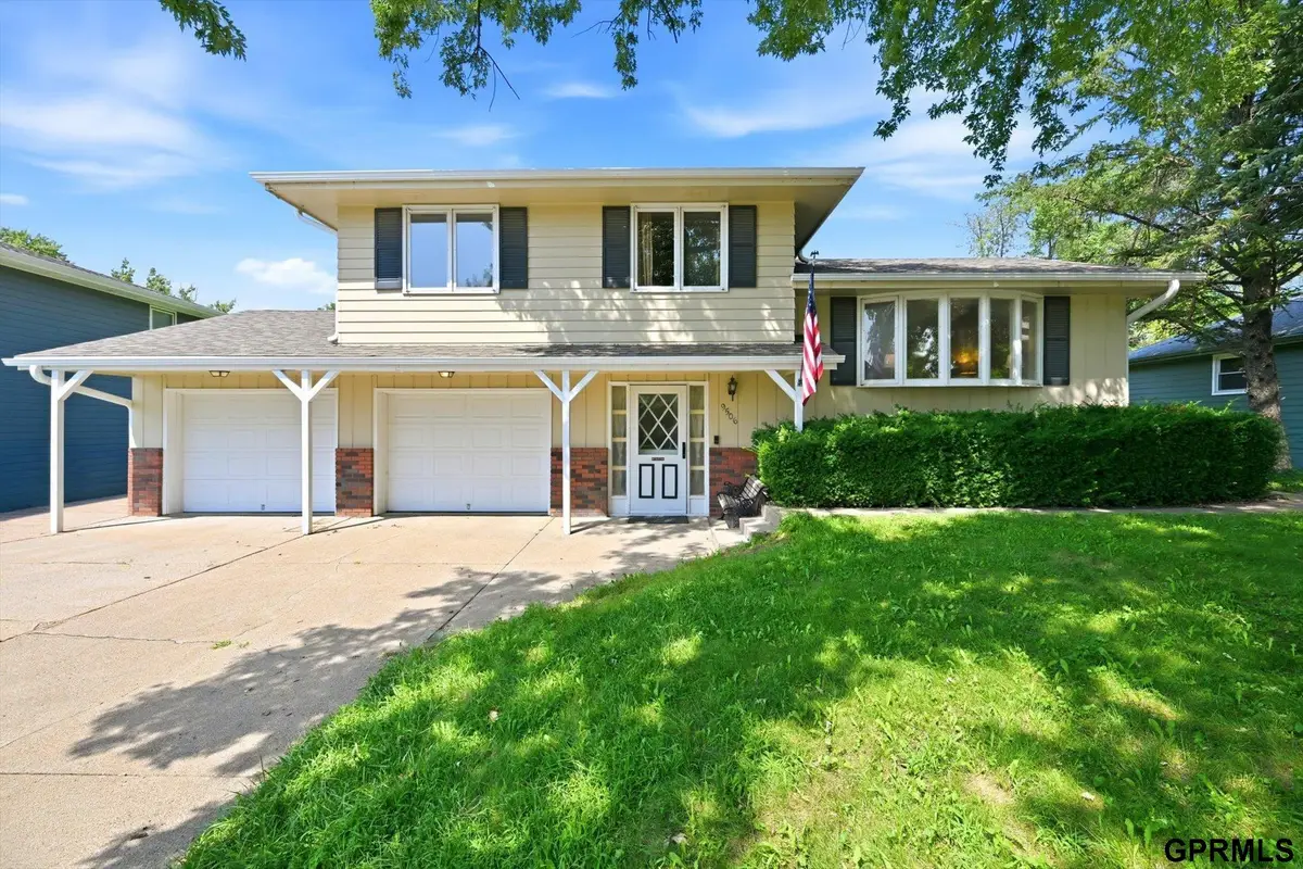 9506 Sprague Street, Omaha, NE 68134 - #1