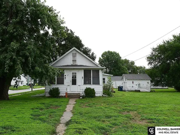 612 W 24th Avenue, Bellevue, NE 68005