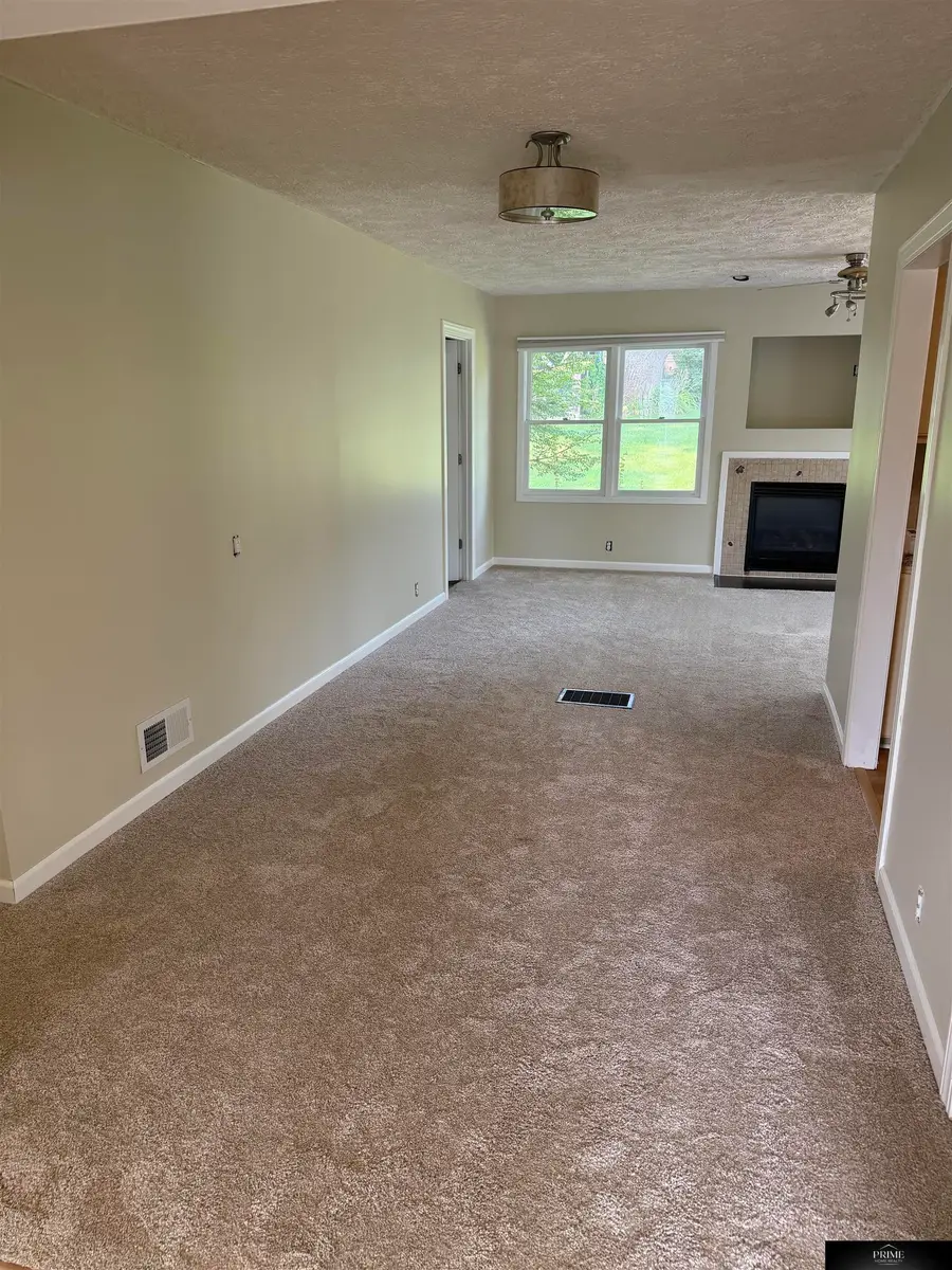 536 S 85th Street, Omaha, NE 68114 - #3