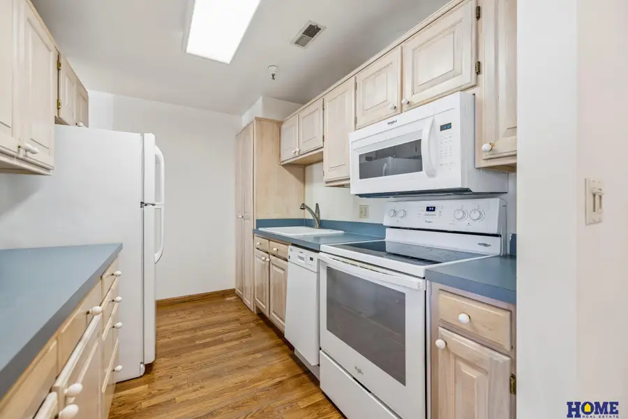 128 N 13th Street #603, Lincoln, NE 68508 - #3