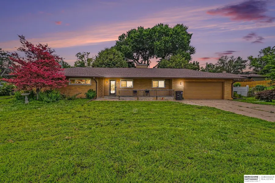 328 N 90th Street, Omaha, NE 68114-0000 - #2
