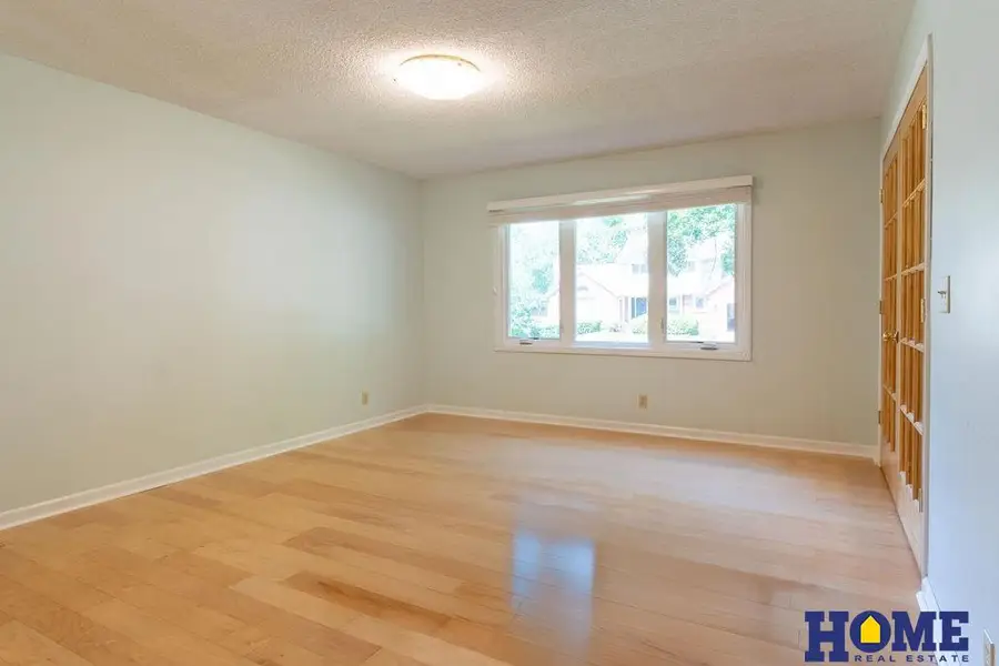 2330 S 75 Street, Lincoln, NE 68506 - #3