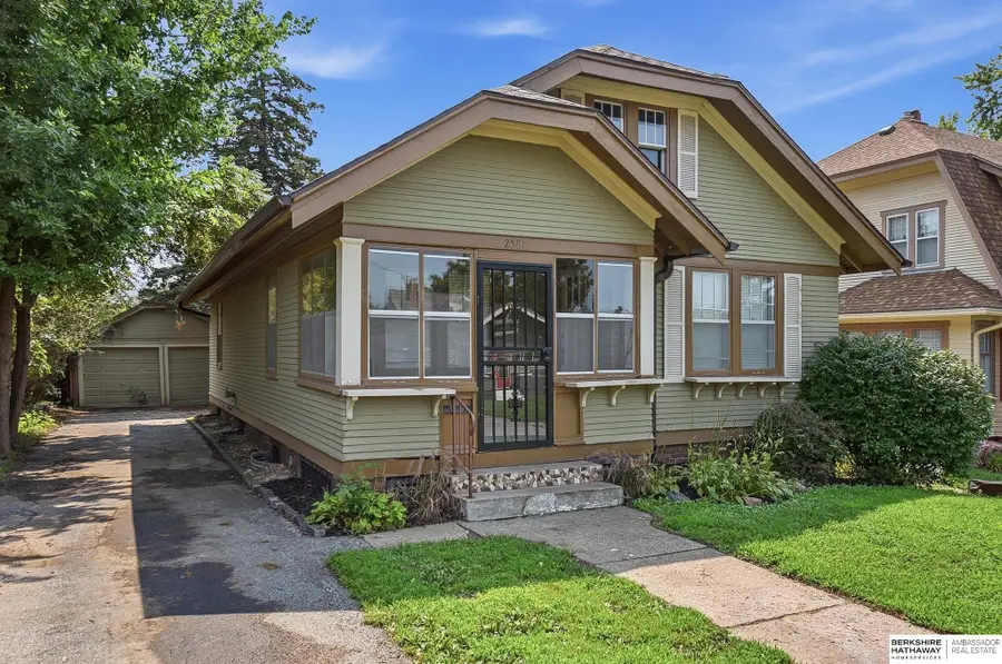 2581 Titus Avenue, Omaha, NE 68112 - #3