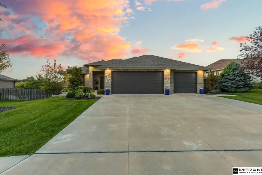 19826 Chicago Street, Elkhorn, NE 68022 - #3
