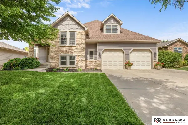 7807 Katrina Lane, Lincoln, NE 68512