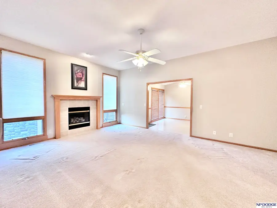 15520 Parker Street, Omaha, NE 68154 - #2