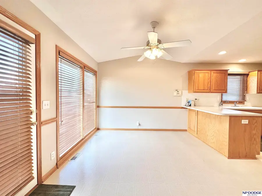 15520 Parker Street, Omaha, NE 68154 - #3
