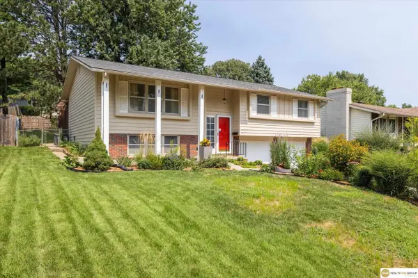 13358 Trendwood Drive, Omaha, NE 68144