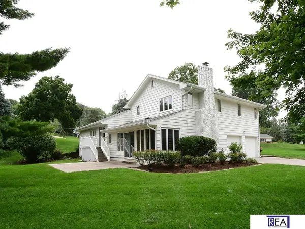 1424 S 117th Street, Omaha, NE 68144