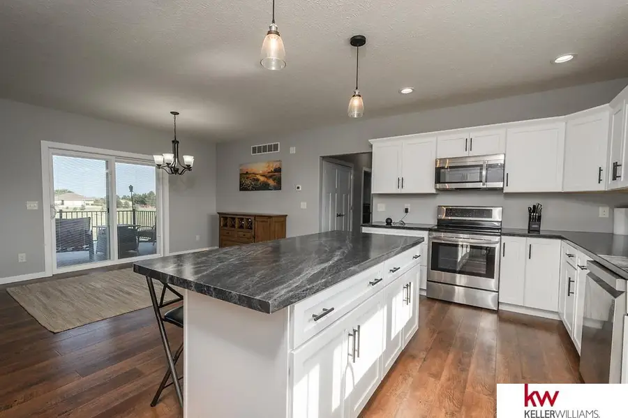 114 Sunset Drive, Hebron, NE 68370 - #3
