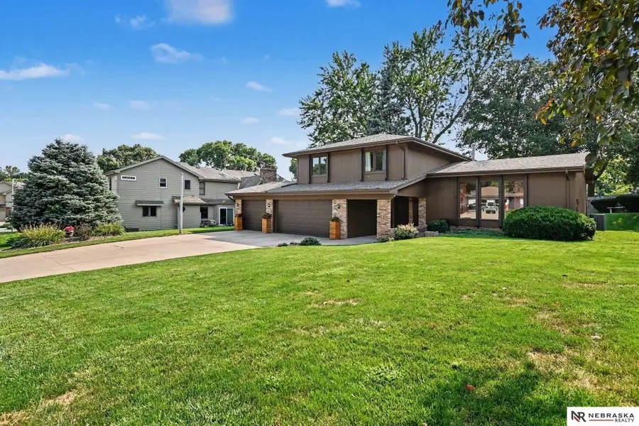 1012 N 128th Street, Omaha, NE 68154 - #2