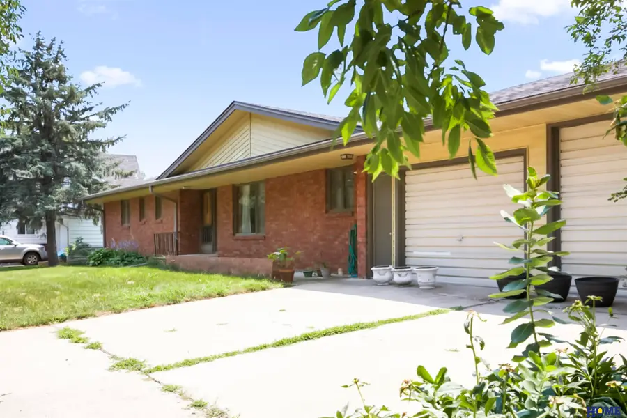 603 E Fillmore Avenue, De Witt, NE 68341 - #3