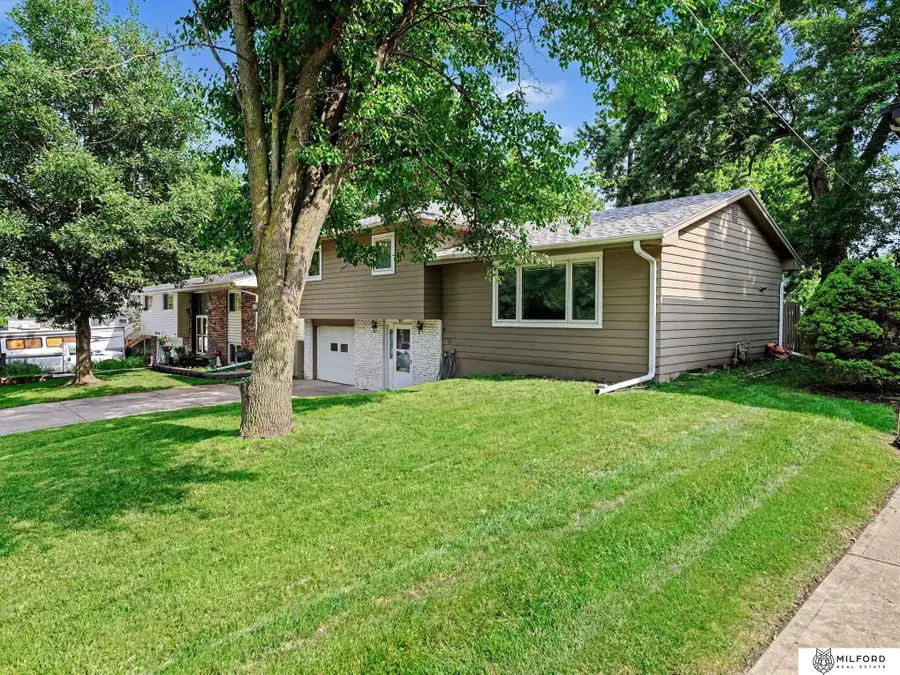 9127 Spaulding Street, Omaha, NE 68134 - #3