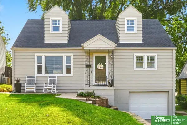 2112 S 49 Avenue, Omaha, NE 68106
